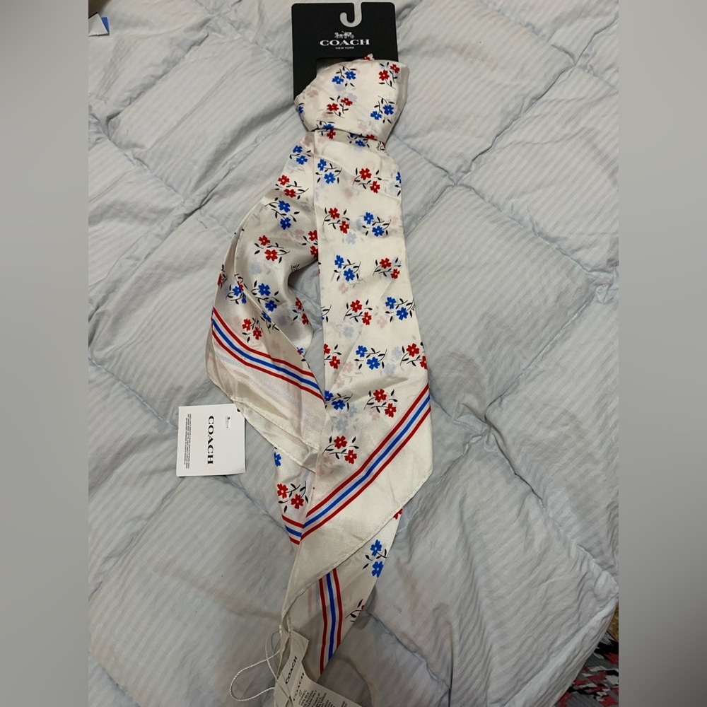 Coach New With Tags Cream Scarf old money quiet luxury pure silk